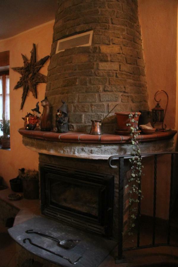 Bed & Breakfast Triora Medievale Экстерьер фото