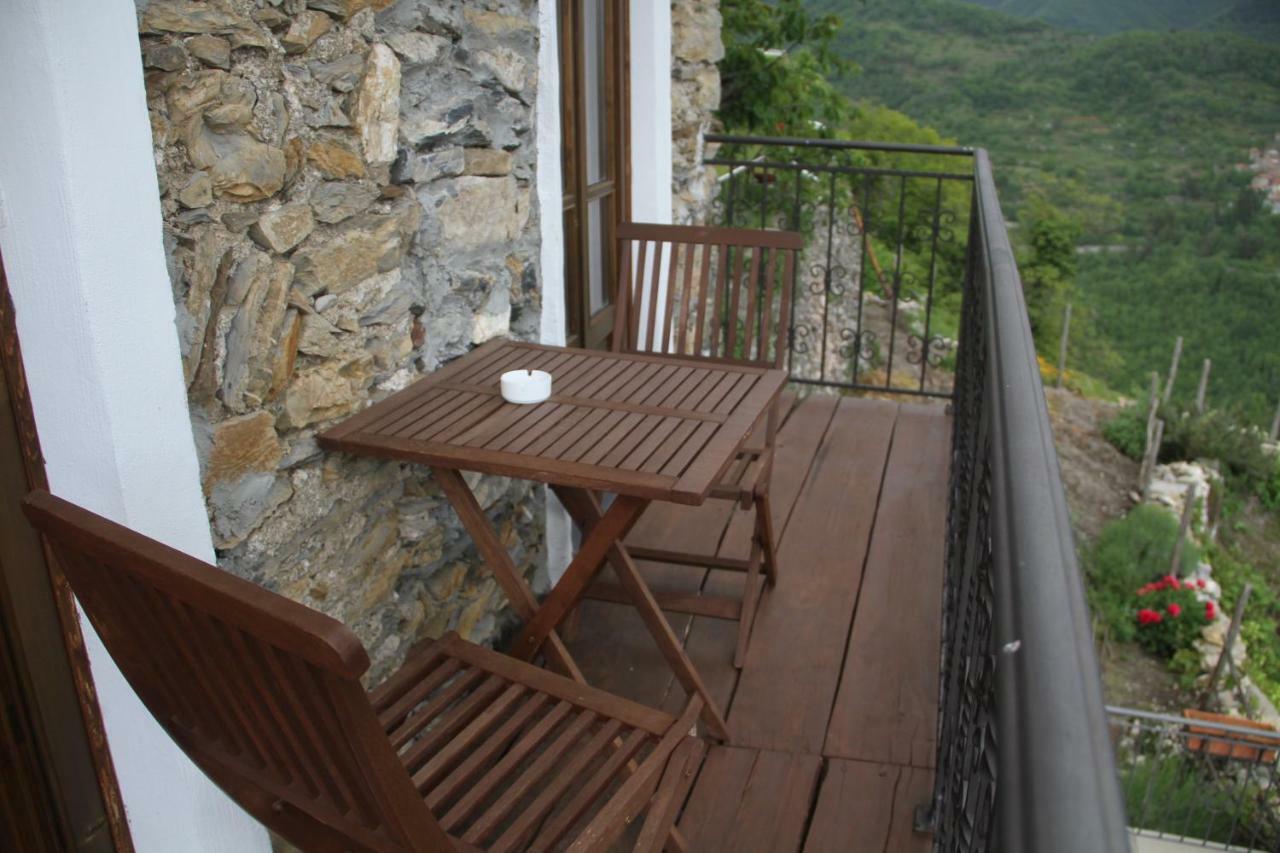 Bed & Breakfast Triora Medievale Экстерьер фото